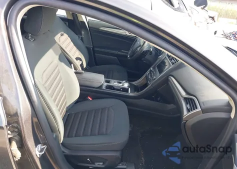 2019 Ford Fusion Se из США, поврежденный, VIN 3FA6P0T91KR147629